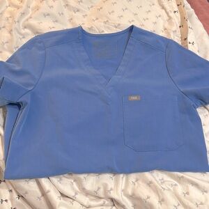 FIGS Catarina Top - Ceil Blue (size XS)